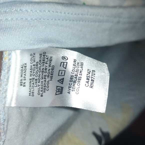 Ann Taylor Floral Puff Sleeve Faux Wrap Top - NWT - large - Picture 6 of 6